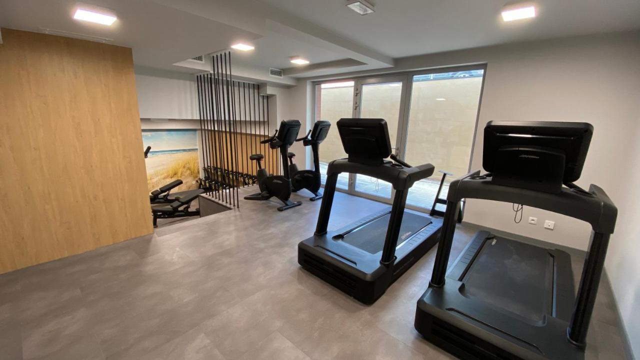 Apartament Magma Z Basenem Morska Klifowa Rewal Esterno foto